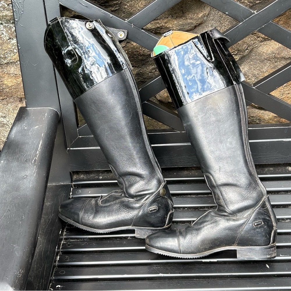 Black Riding Boots